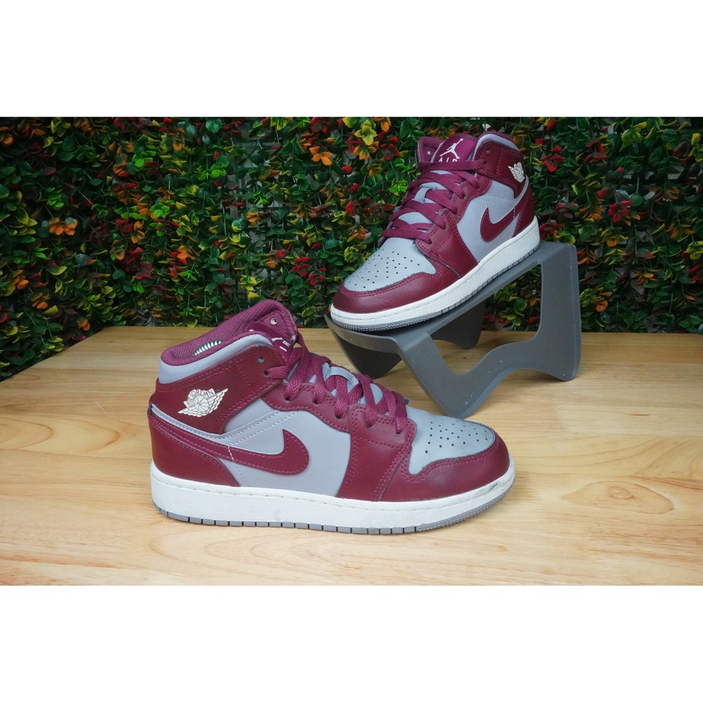 Jordan 1 Mid Cherrywood Red Cement Grey DQ8423-615 Kids 3.5Y Basketball Shoe